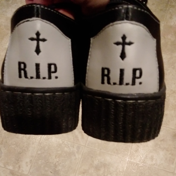 Strange Cvlt Coffin Krypt Creepers - Picture 5 of 8